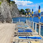 La Lucertola Otel 4*