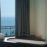 La Lucertola Hotel
