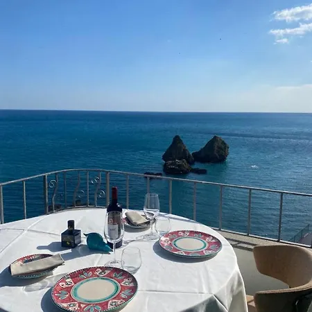 Hotel La Lucertola Vietri