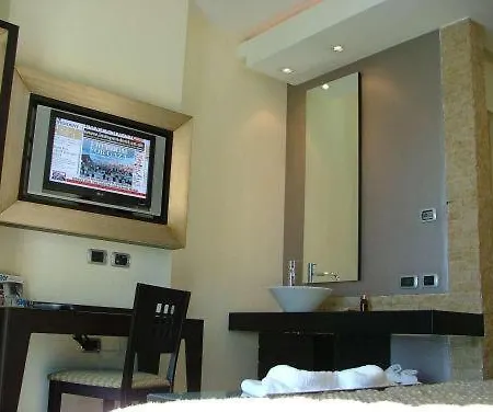 Hotel La Lucertola Vietri