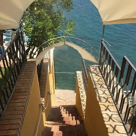 Hotel La Lucertola Vietri sul Mare
