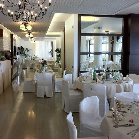 Hotel La Lucertola Vietri